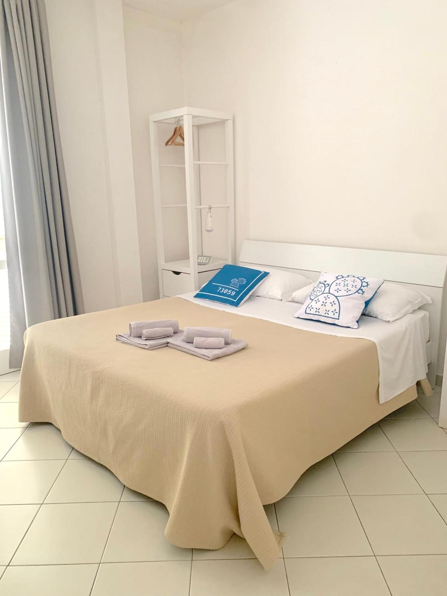 73059 Villa Ugento Bagian luar foto